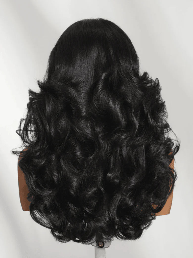 Lorana Waves™ — Ready-to-Wear Layered Body Wave